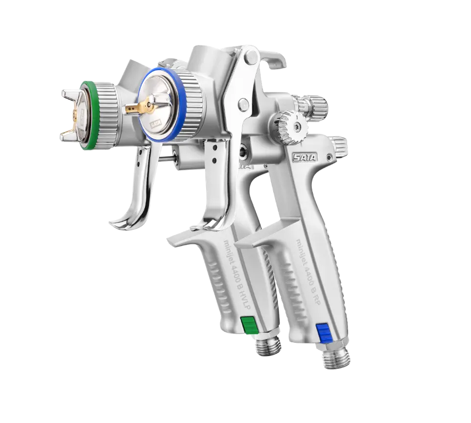 Pistolet SATAminijet 4400 B – finition de précision Deux pistolets de précision SATAminijet 4400 B HVLP et RP – Très maniables car petit et léger- Permettent une application très précise