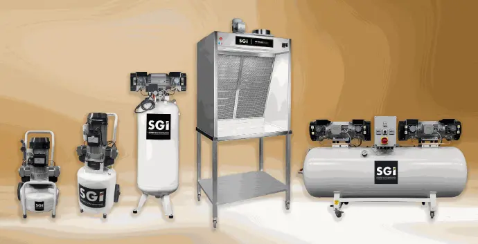 Compresseurs BREVA et hotte compacte pour installation optimisée Ensemble compresseurs BREVA et hotte compacte – air comprimé aux normes alimentaires